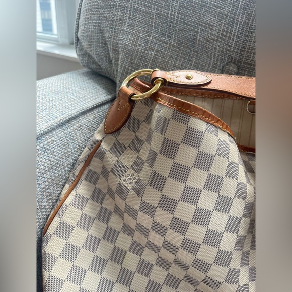 Luois Vuitton shoulder bag - Picture 5 of 5